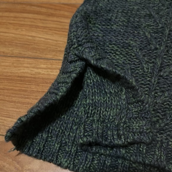Mountain Warehouse Sweater - Picture 5 of 7